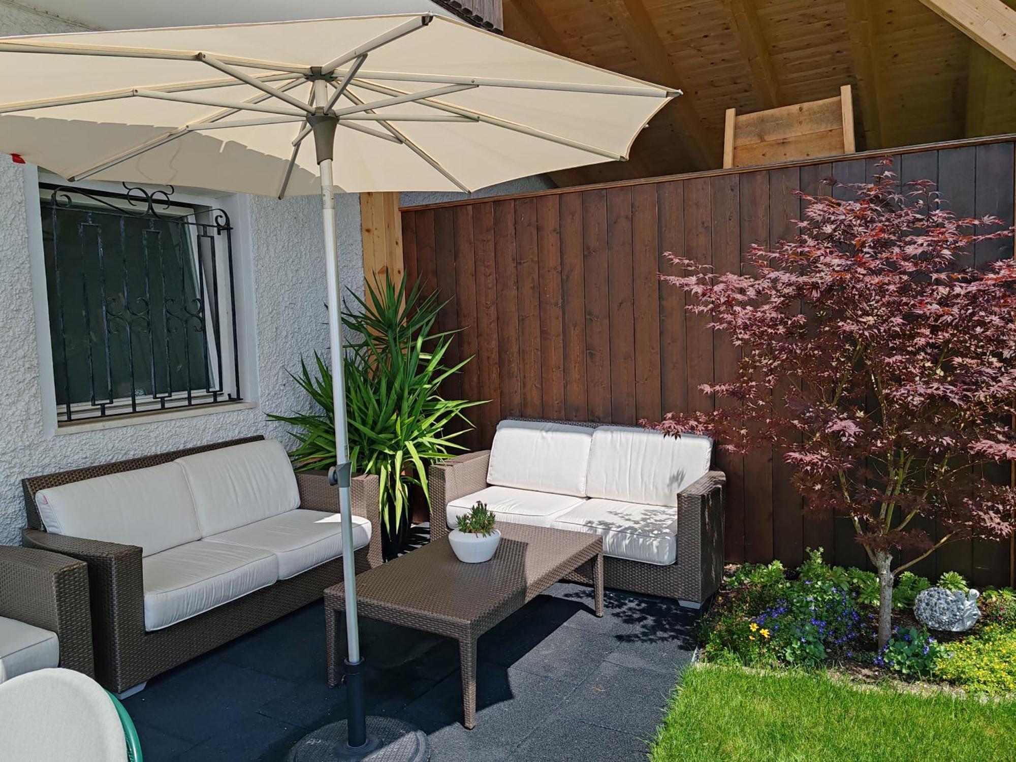Schenna Garni Eden Bed & Breakfast Bagian luar foto